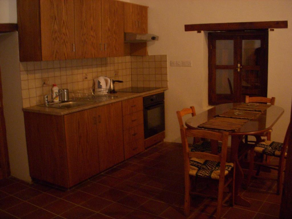 Patriko Traditional House カコペトリア エクステリア 写真